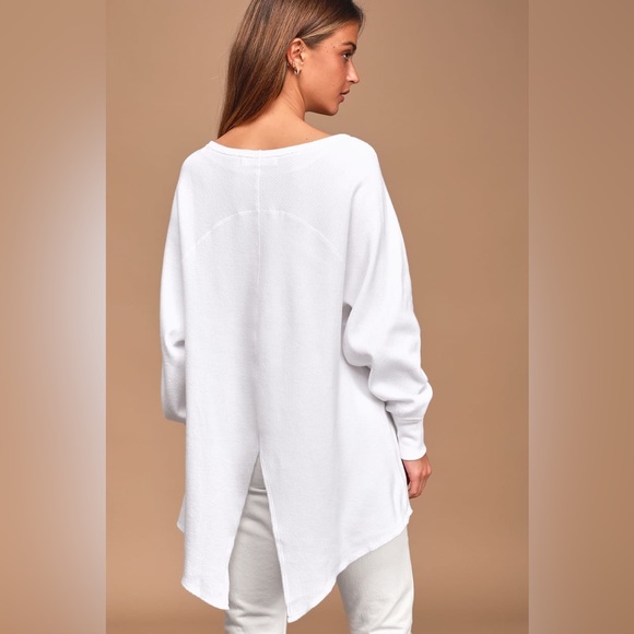 Free People Amelia Oversized Thermal Top in Off White Brand New with tag - Picture 3 of 9